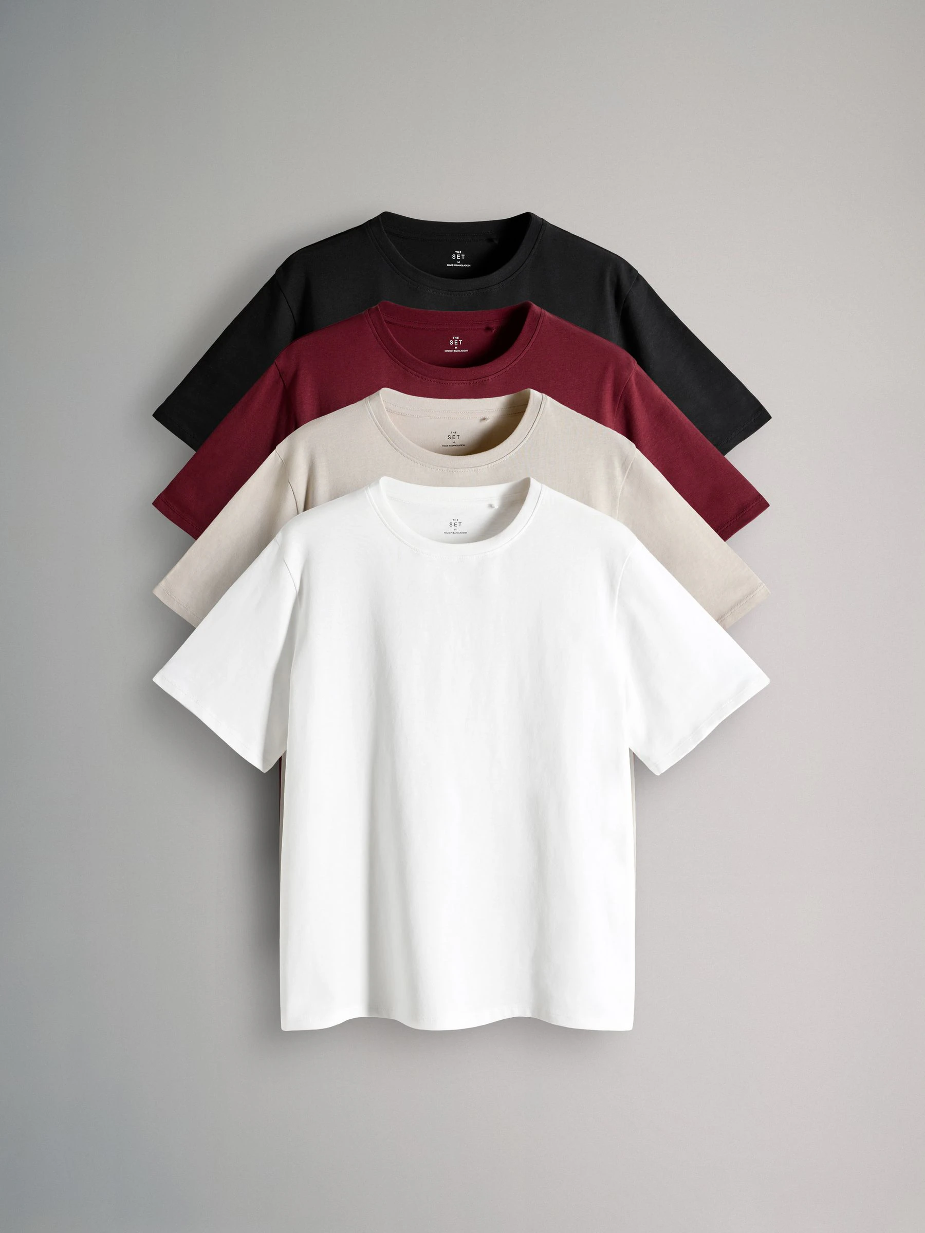 Zwart/donkerrood/warm kiezelkleurig/Crème - The Set verpakking van 4 relaxte T-shirts met korte mouwen