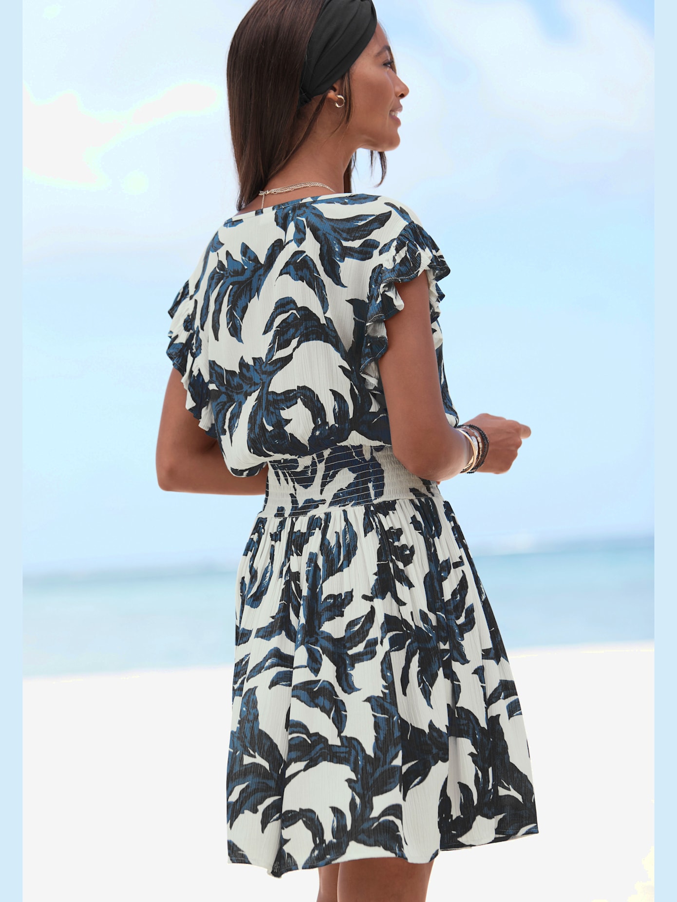 Robe d'été encolure en v