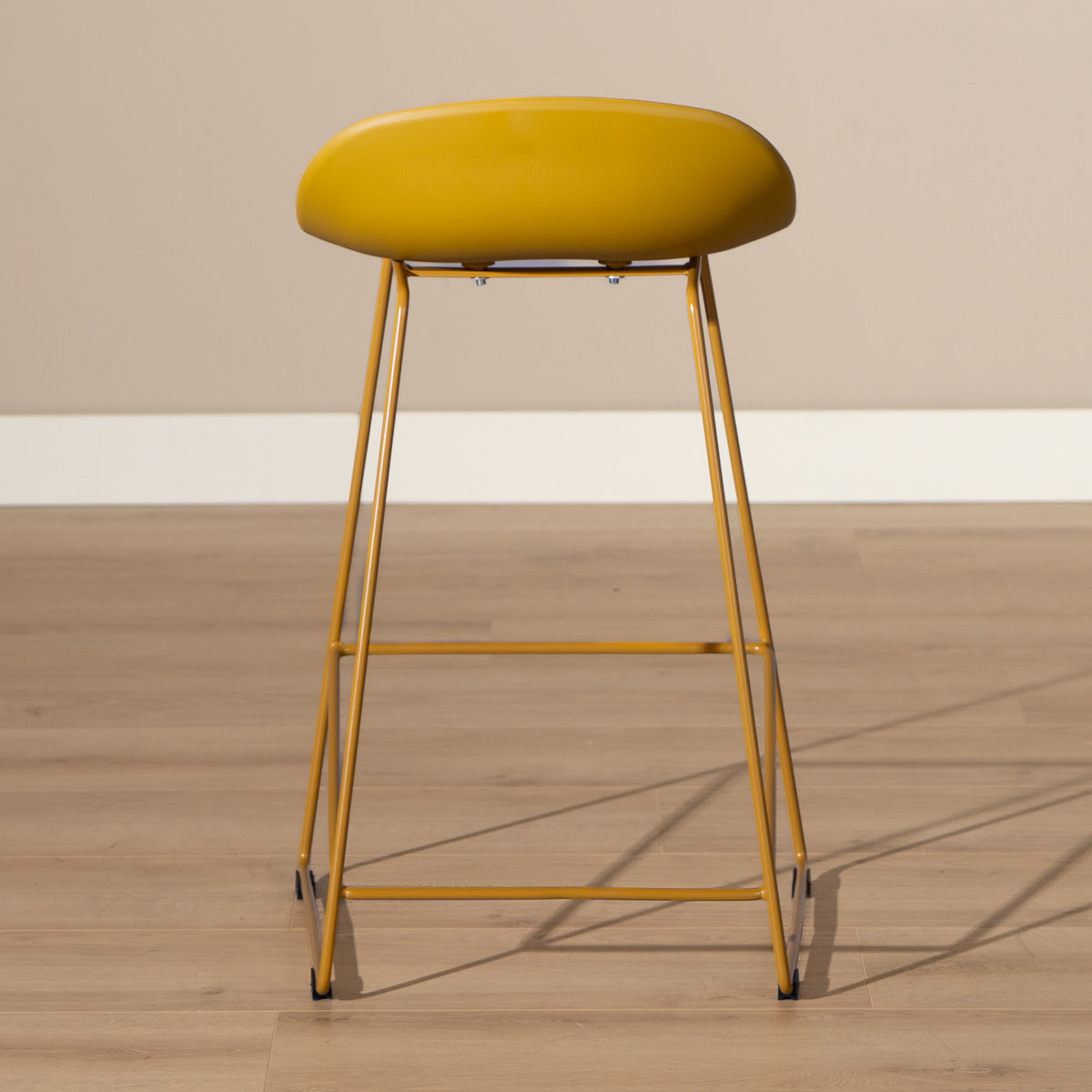 Livin24 Scandinavische Barkruk Ellen geel 66cm