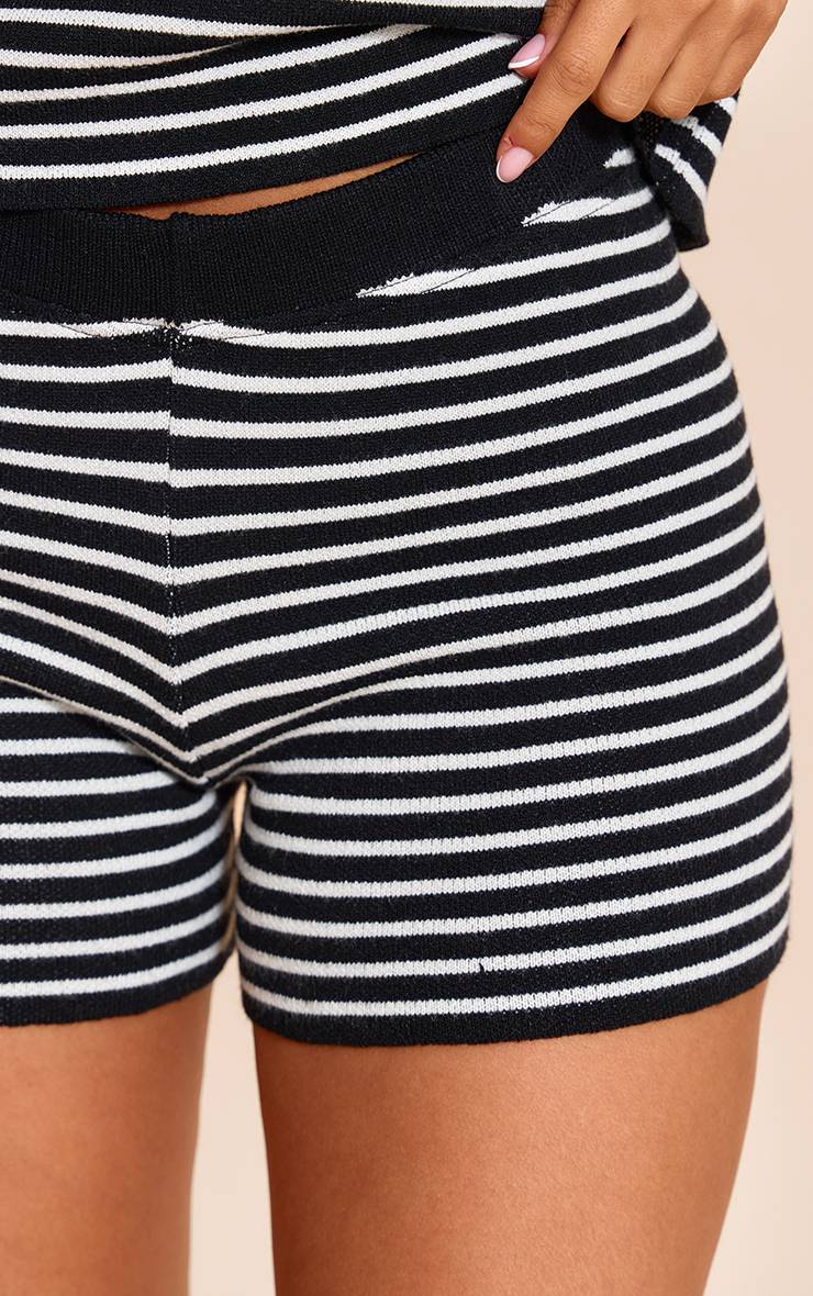 Noir Short Ajusté En Maille À Rayures Petite