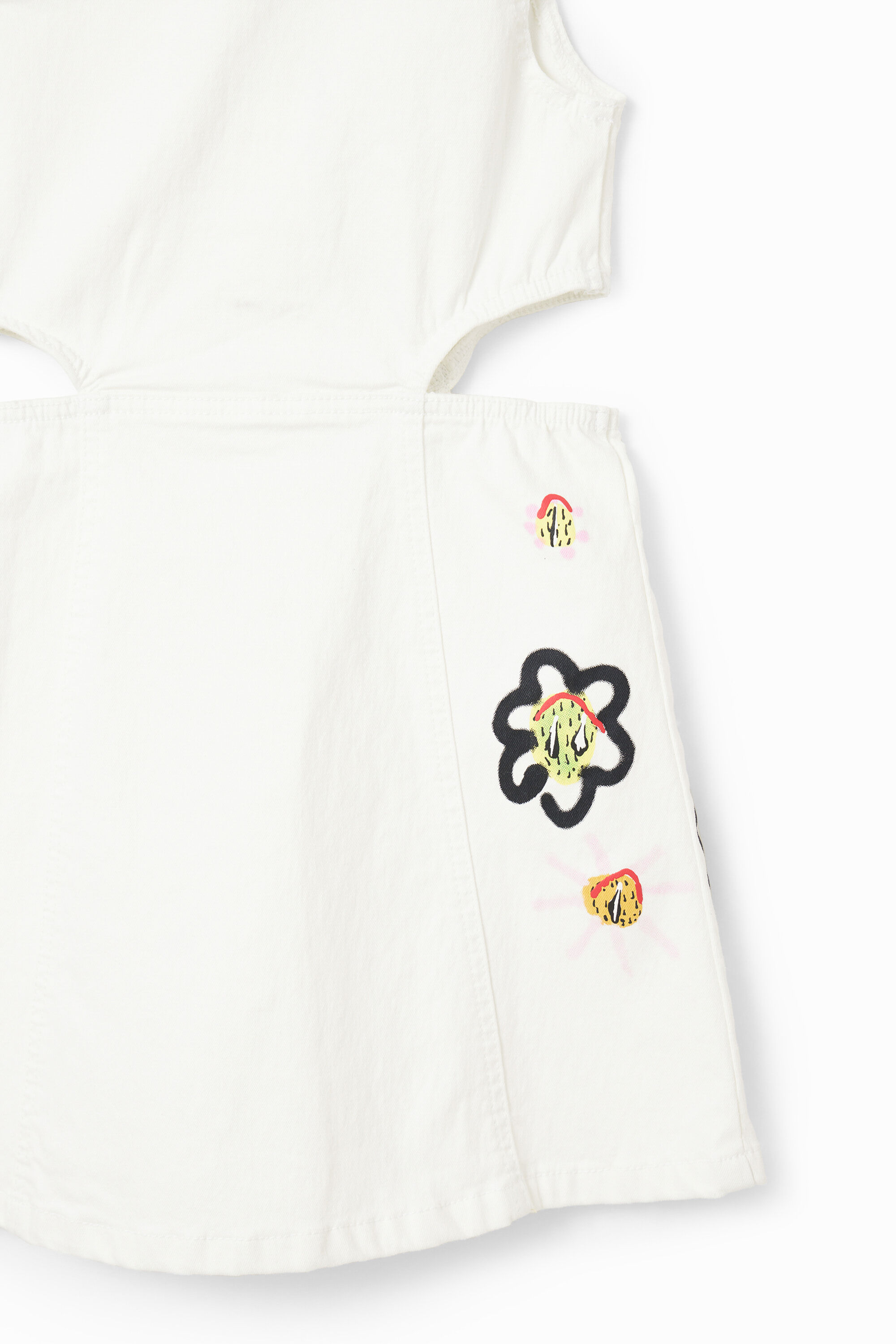 Robe en jean découpes