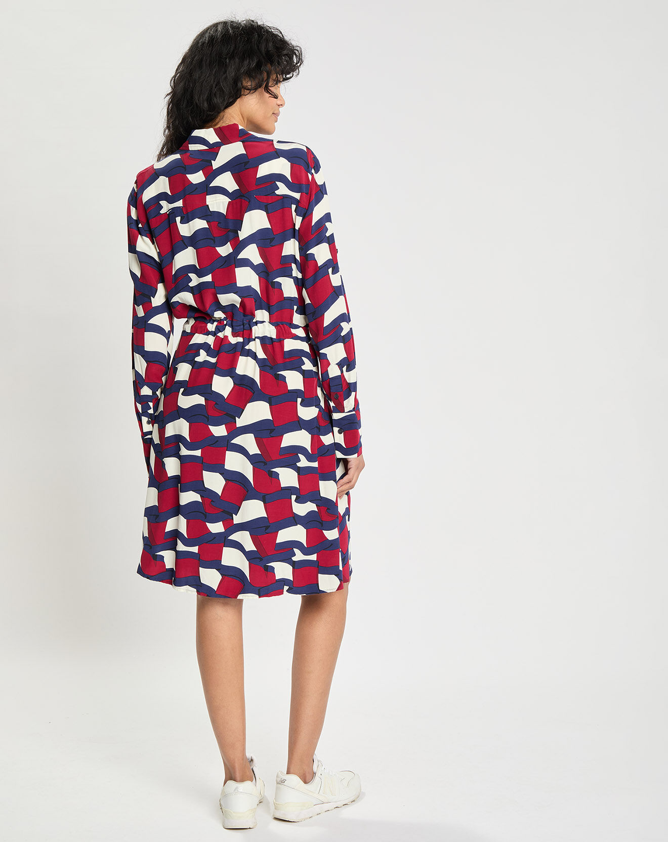 Tommy Hilfiger Robe chemise Fluide imprimée bleu/rouge/blanc