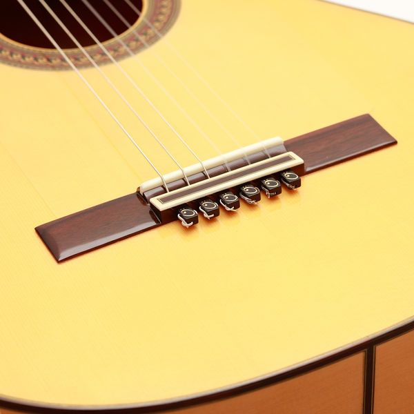 String Tie Classic Ebony