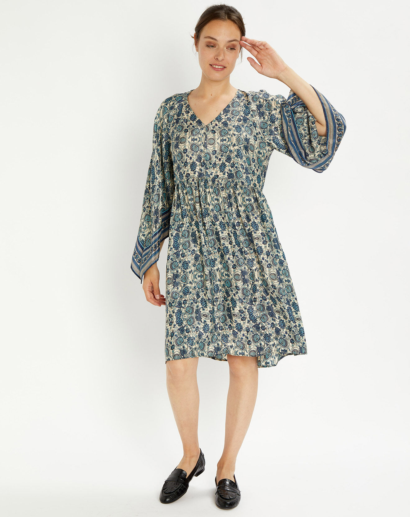 Lauren Vidal Robe en Soie mélangée Sasha bleu/écru