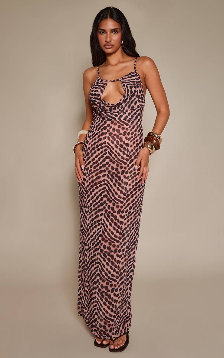 Marron Robe Longue En Mousseline À Découpe Goutte D'eau Et Imprimé Encre