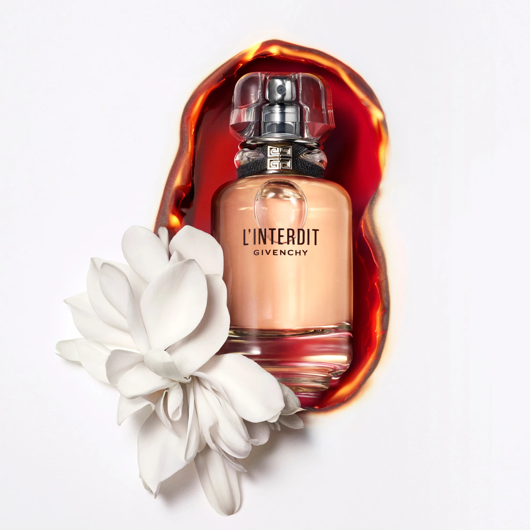 L'INTERDIT eau de Toilette |