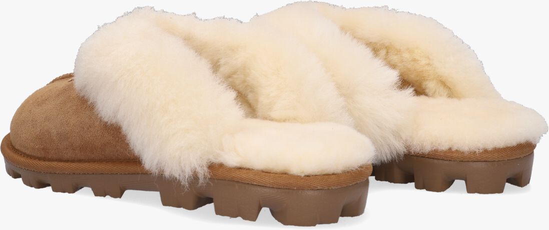 UGG cognac ugg pantoffels w coquette