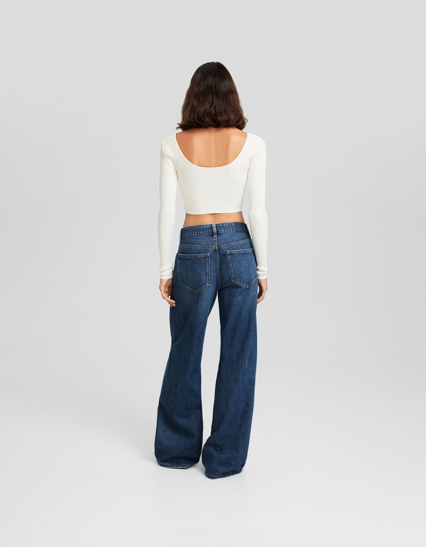 calça jeans de perna larga