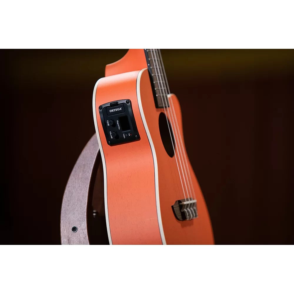 Ortega RUPUKI-CE Earth Series Concert Size Ukulele Pumpkin Orange elektrisch-akoestische concert ukelele