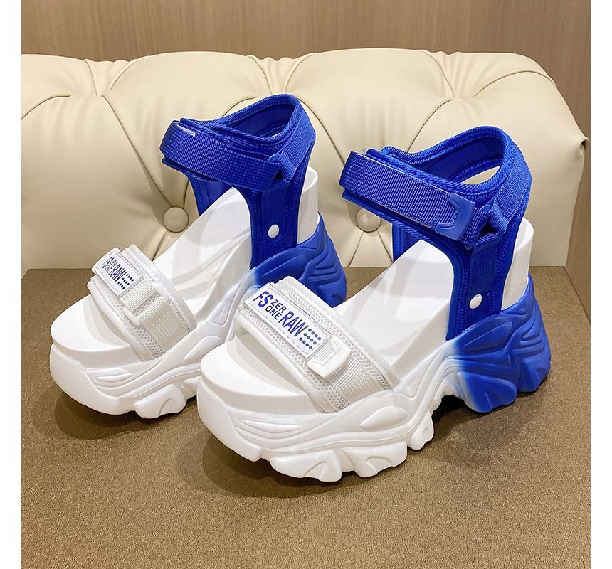 Sleeko - Platform Wedge Two Tone Sandalen