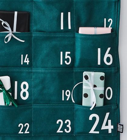 Design Letters Julekalender - 73 cm - Mørke Grøn