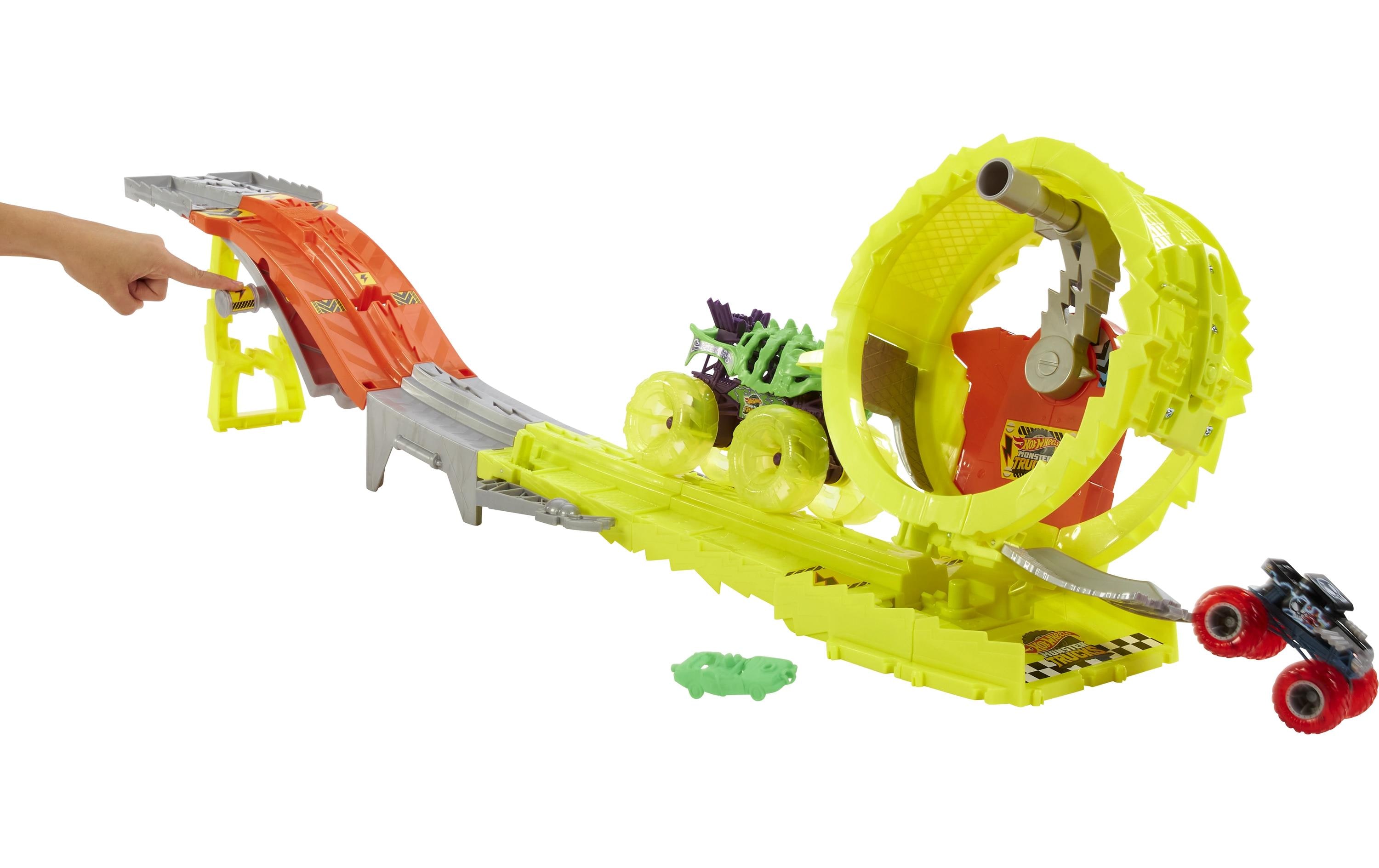 Monster Trucks Power ChasePower Charge und Chase Challenge