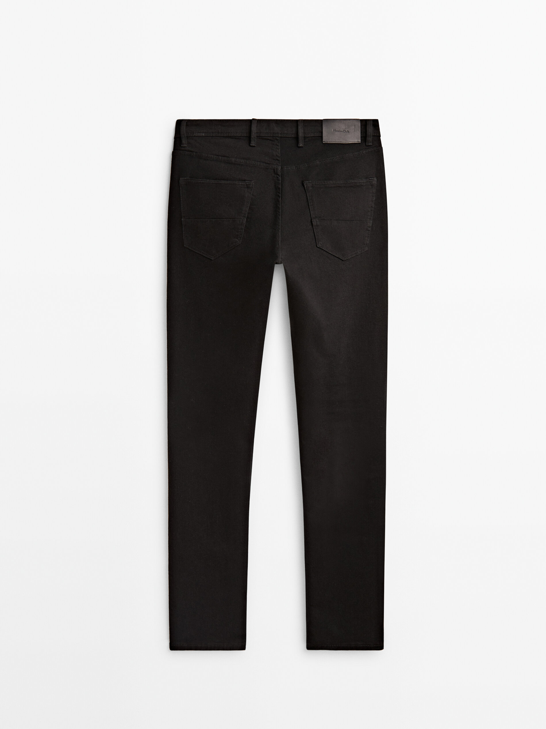 Calça jeans preta de corte justo - PRETA