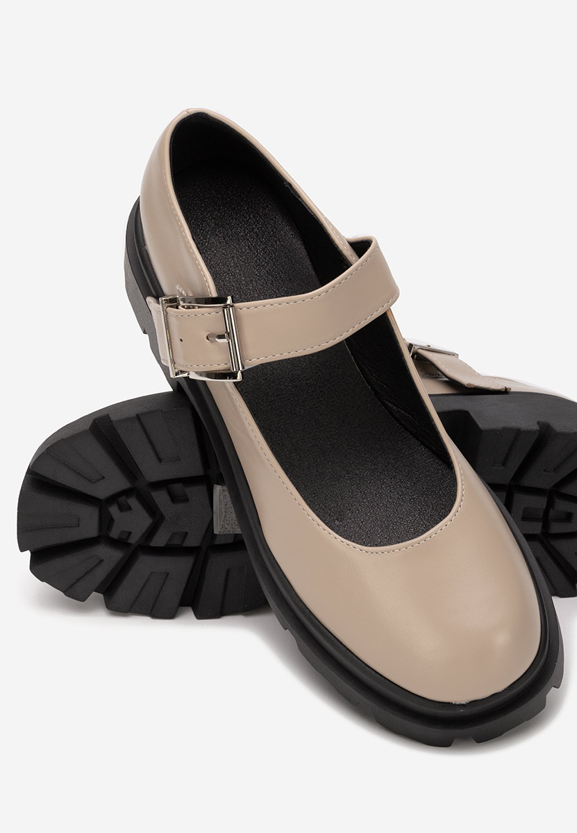 Chaussures à plateforme beige Masovia