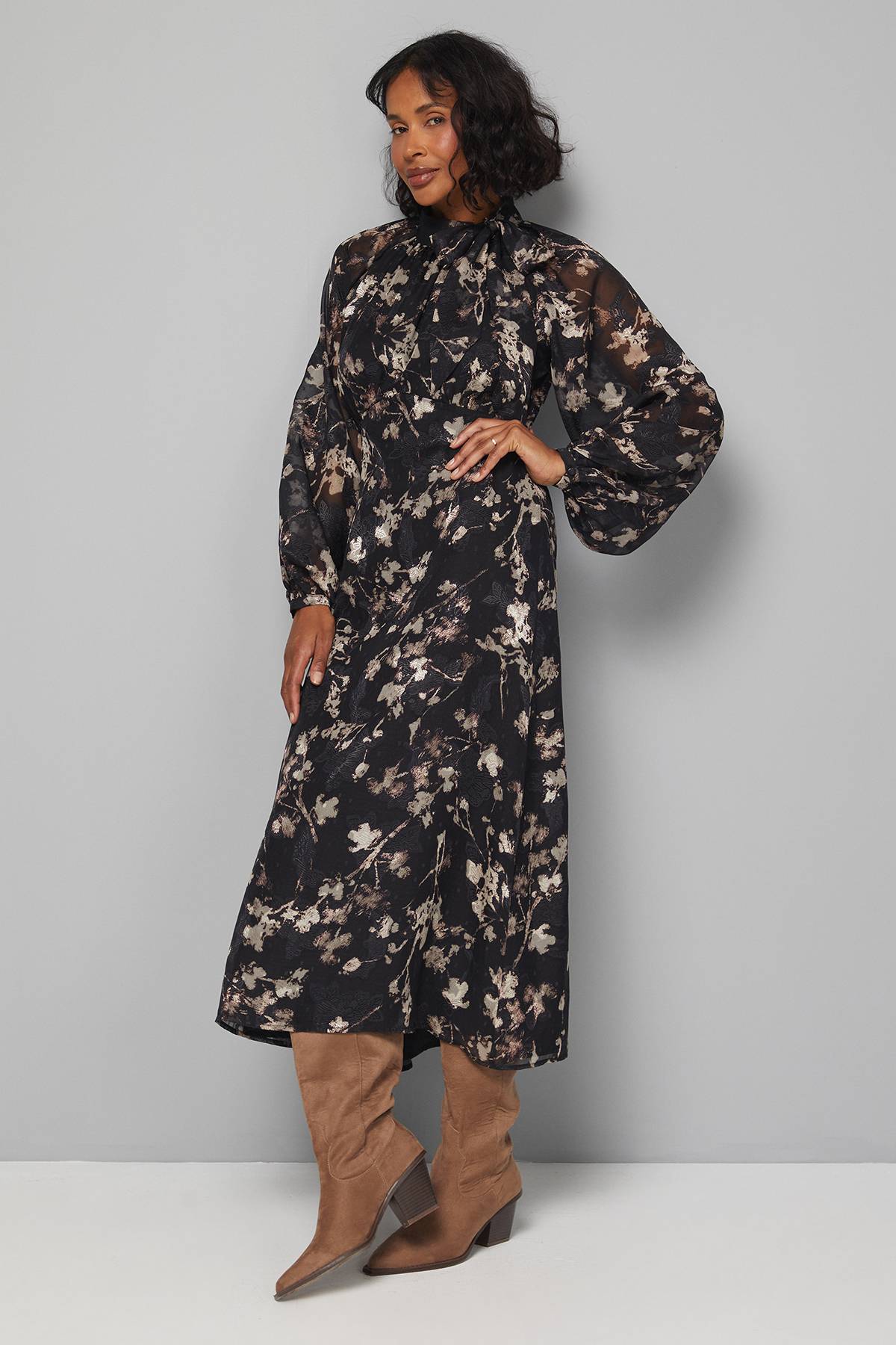 Wallis Robe Midi à Col Noué Motif Floral Dévoré