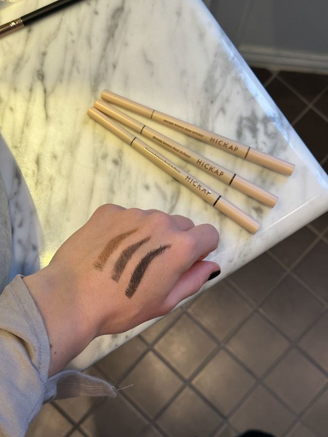 Hickap Dream Brows Dual Definer Dark Brown 7g