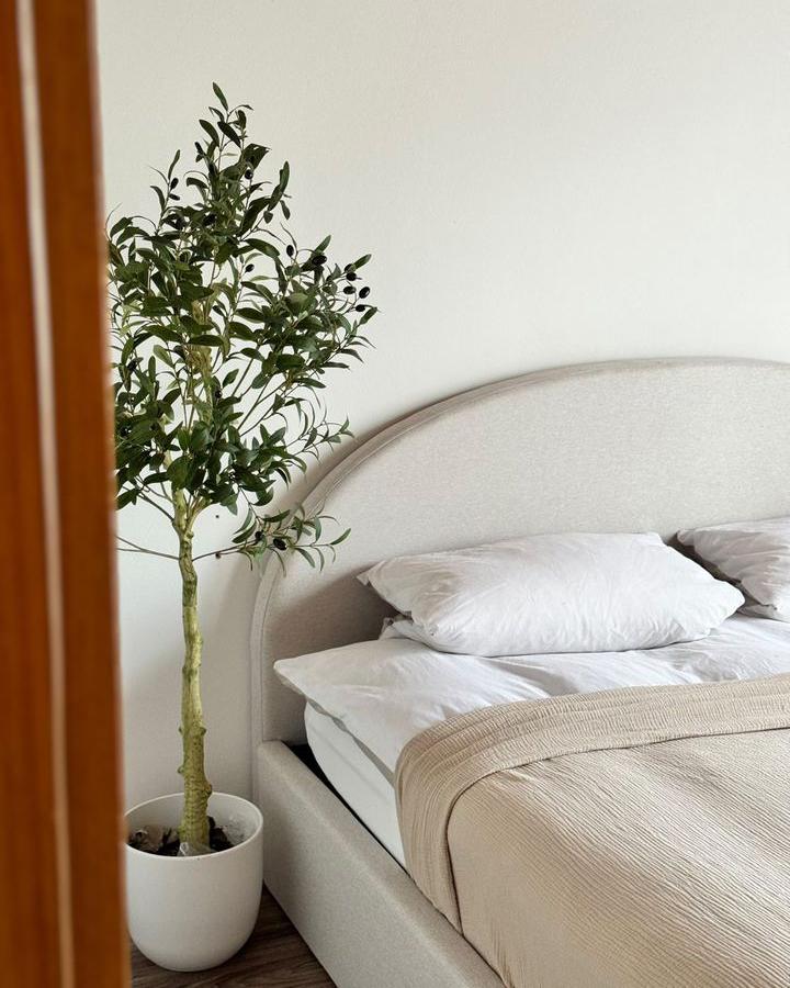 Bed met opbergruimte Stof VAUCLUSE 180 x 200 cm Lichtbeige