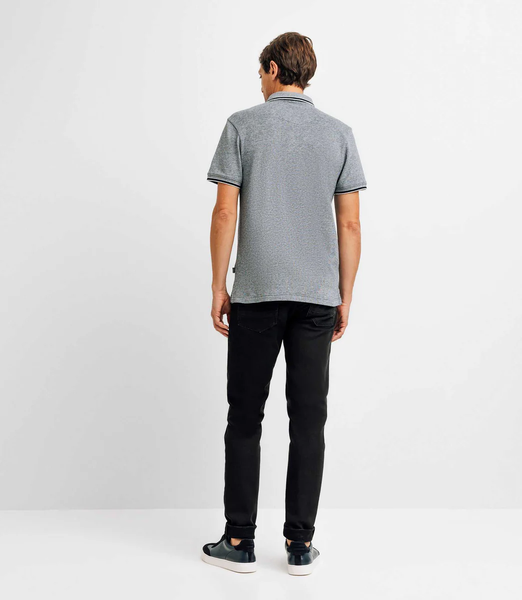 Polo piqué avec broderie marine