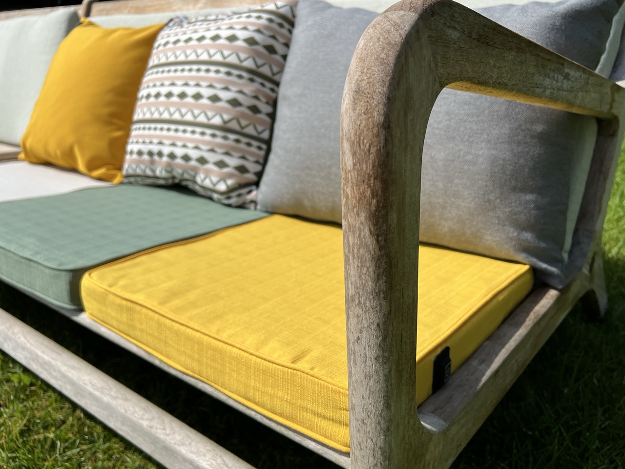 Warmpi verwarmd outdoor zitkussen - Yellow