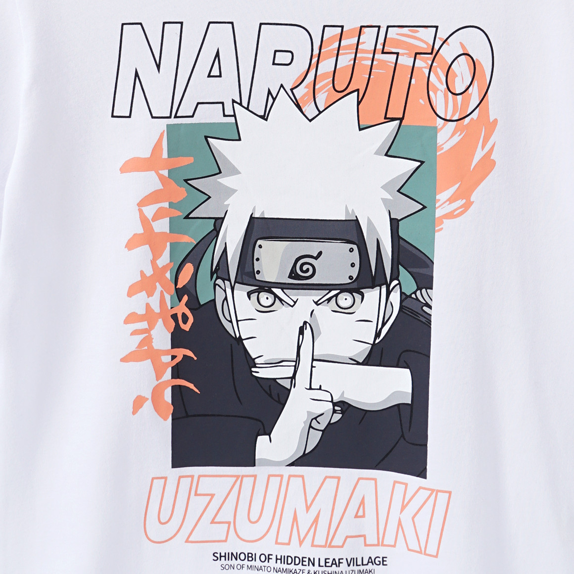 Yigga NARUTO T-Shirt mit großem Motiv weiss