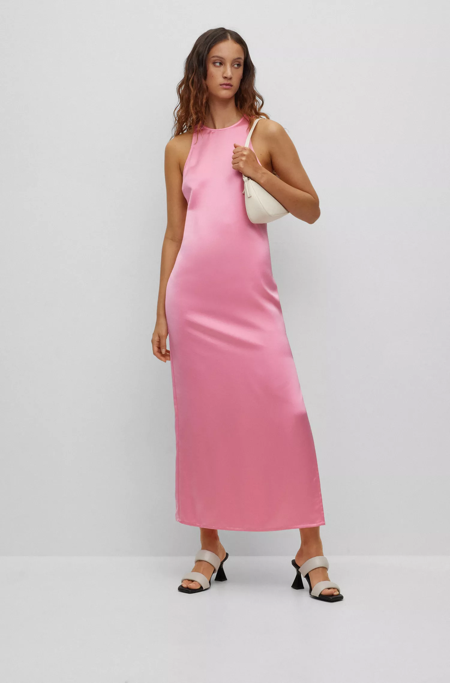 Vestido maxi vermelho HUGO em cetim com costas nadador