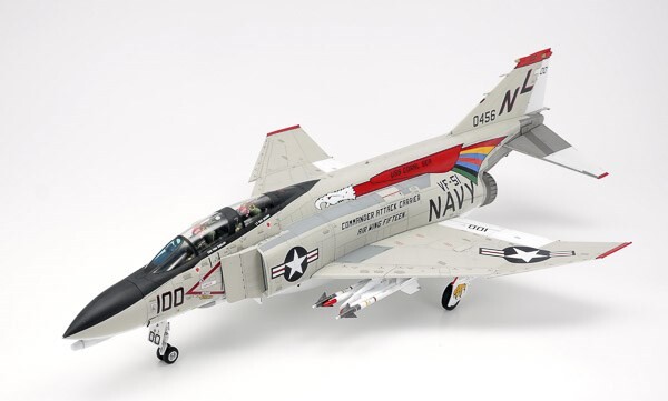 Tamiya - F-4B Phantom II Modelfly Byggesæt - 1:48 - 61121