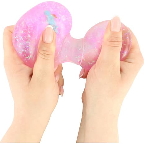 Scoop squeeze pops