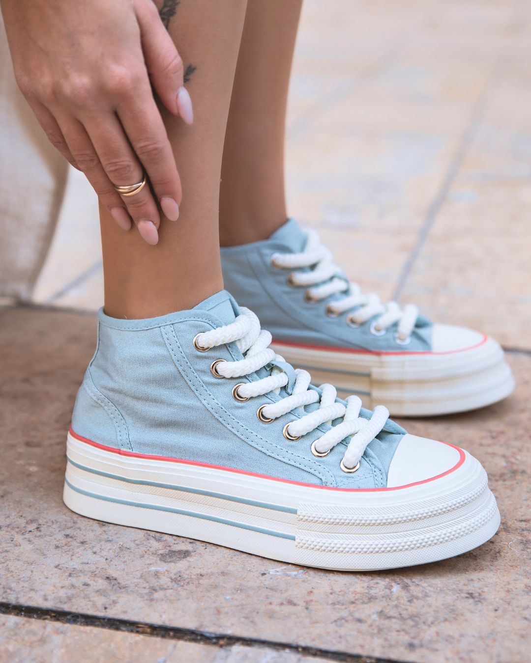 Basket femme bleue jeans montante en toile - Maeve