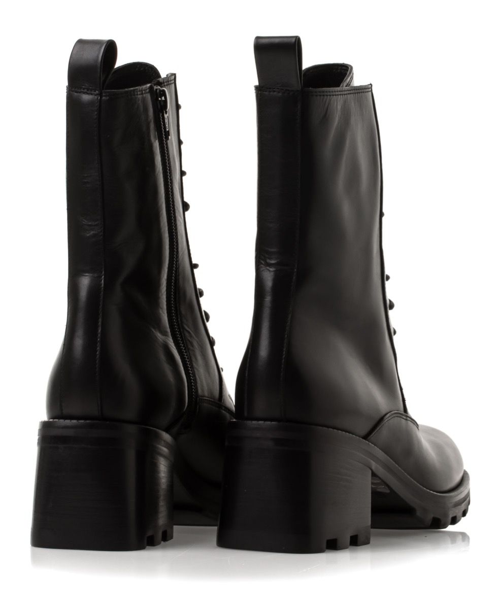 Elena Iachi Boots