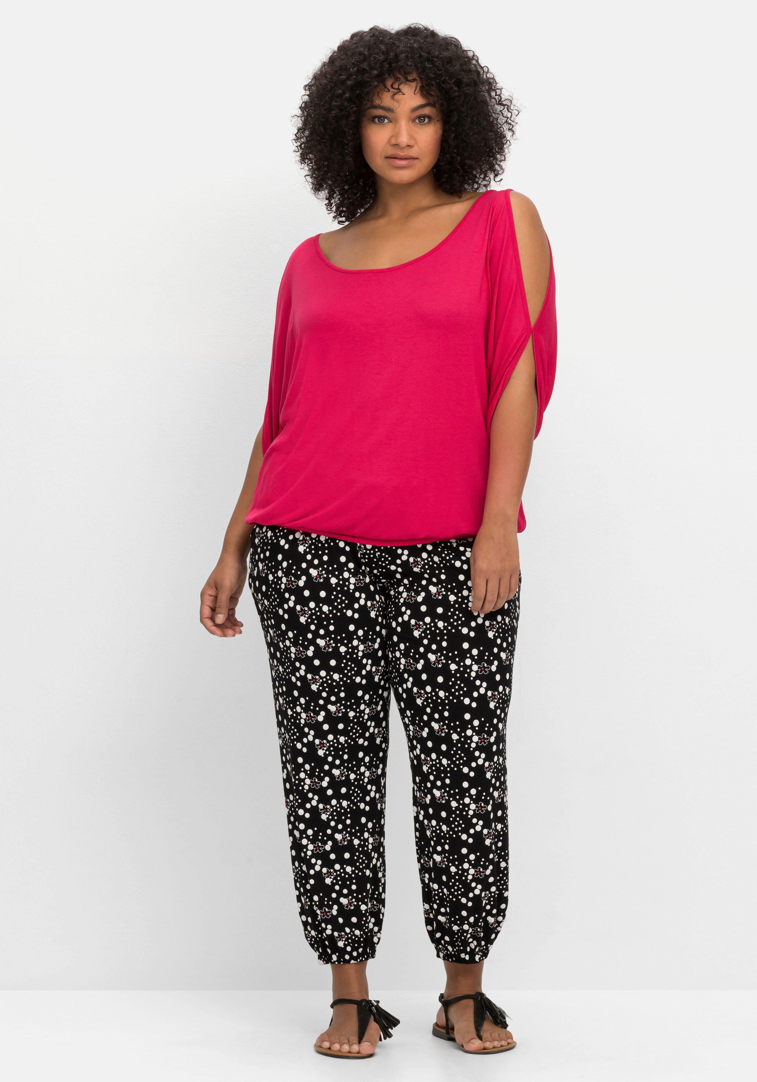Jerseyhose mit Alloverdruck und gesmoktem Bund