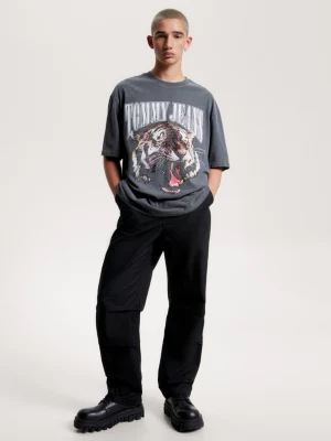 Camiseta oversized com logo de tigre
