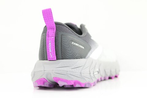 Brooks Cascadia 17