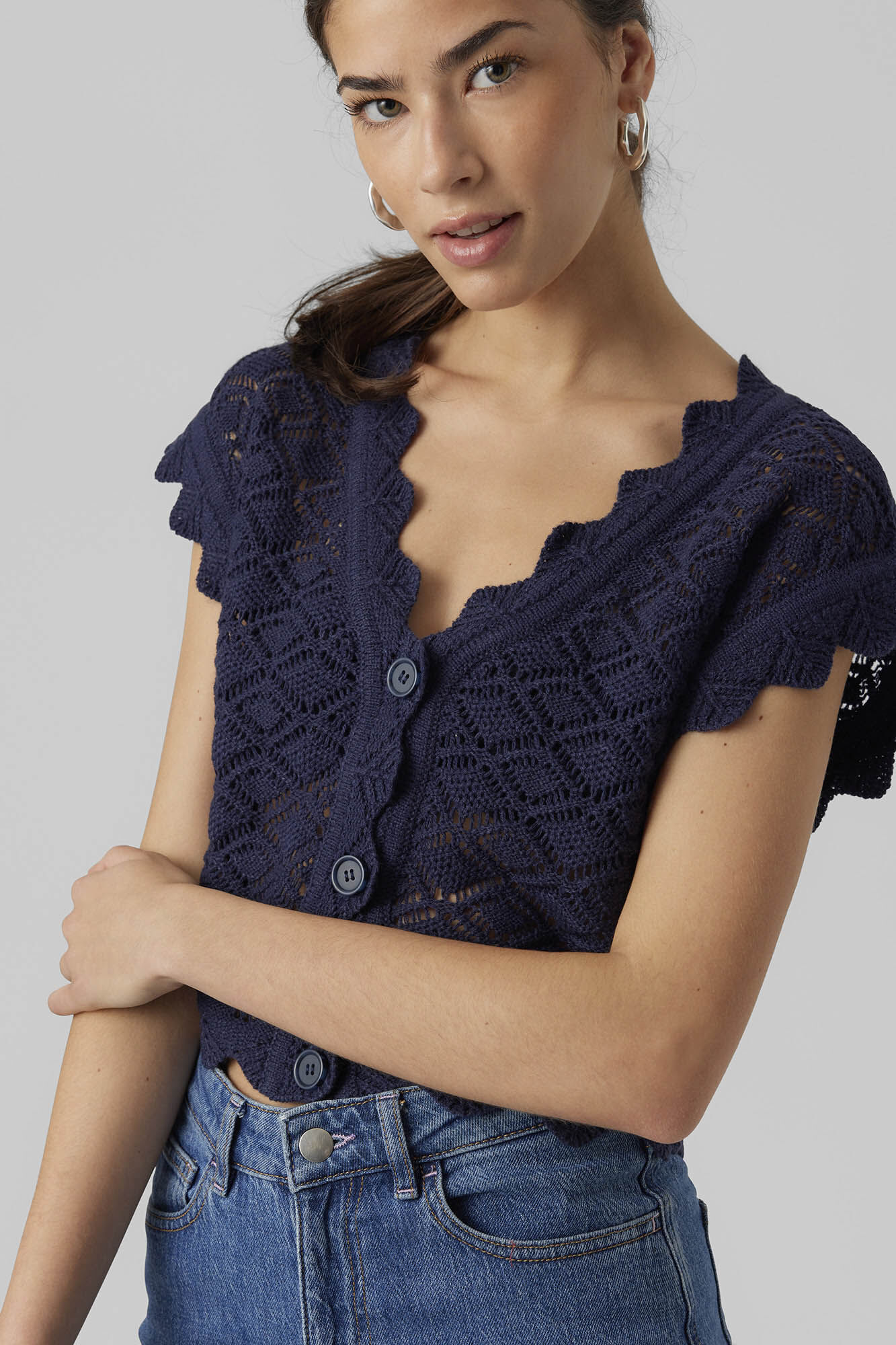 Blusa feminina de malha fina com detalhes vazados - Azul marinho