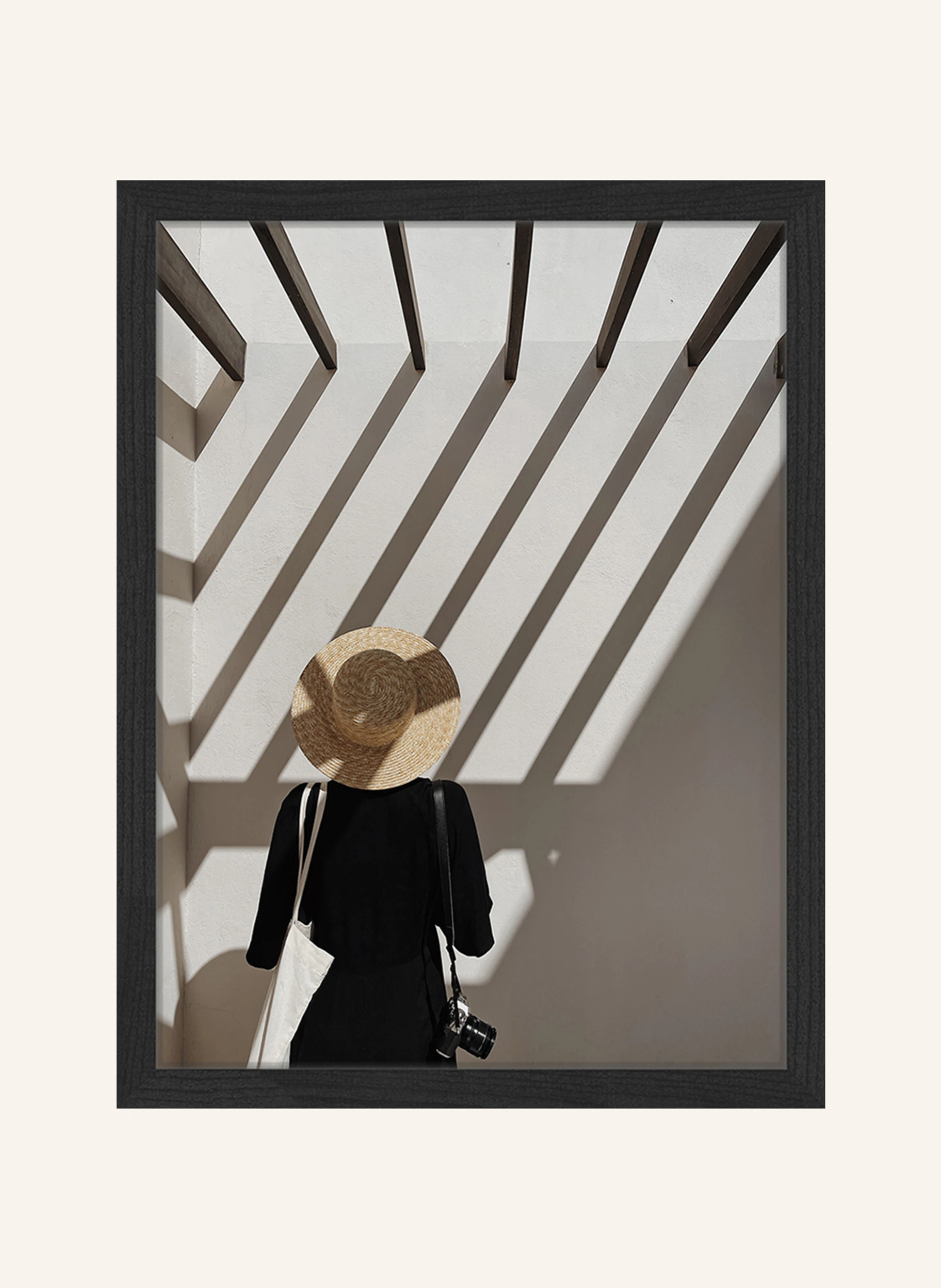 Liv Corday Wandbild TOURISTENMODUS mit Rahmen
