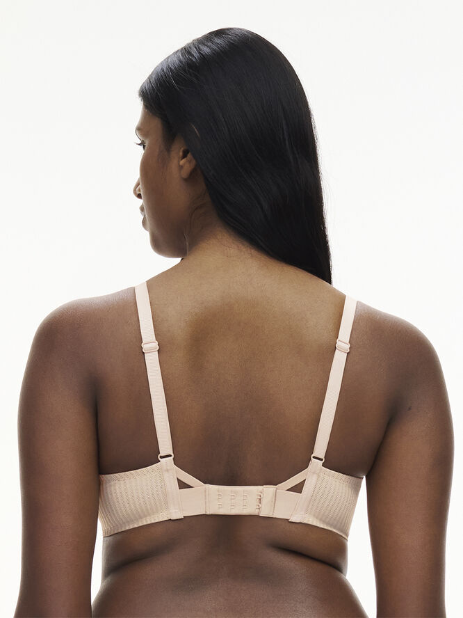 Chantelle Pulp Spice Covering Bra Sand & sort