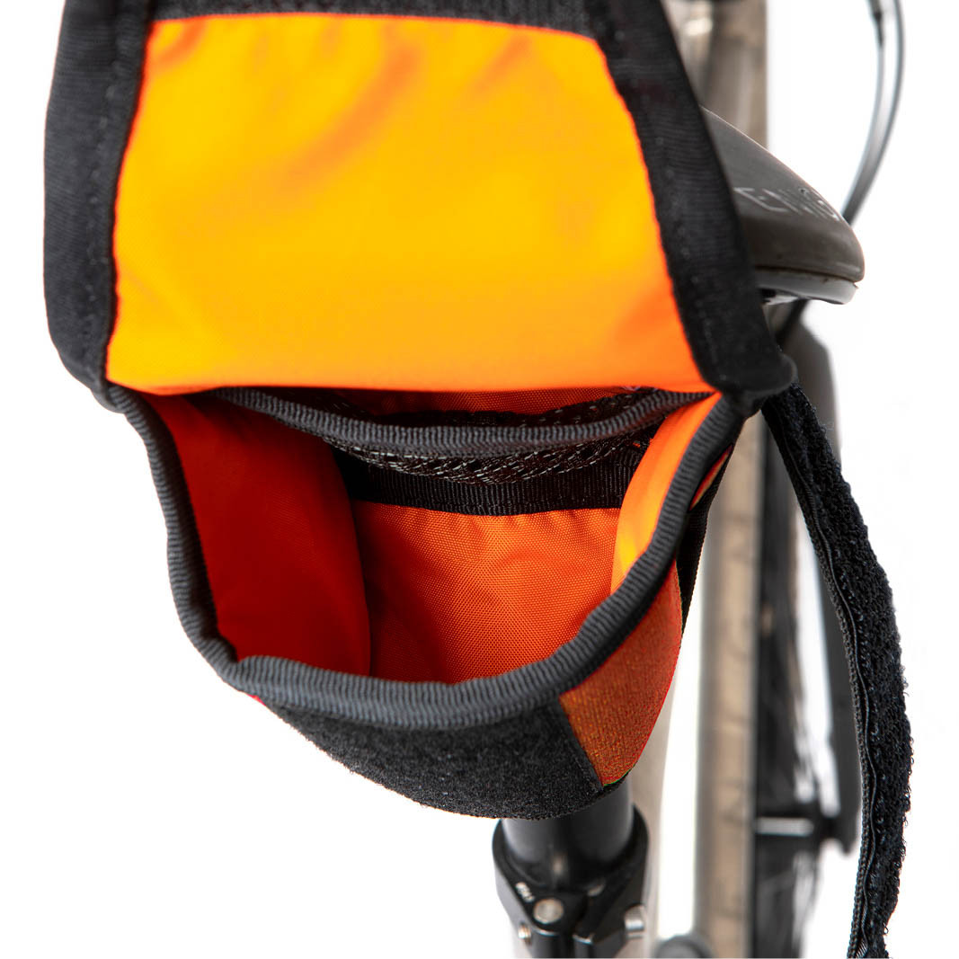 Restrap Sadeltaske, 0,6 Liter, Orange