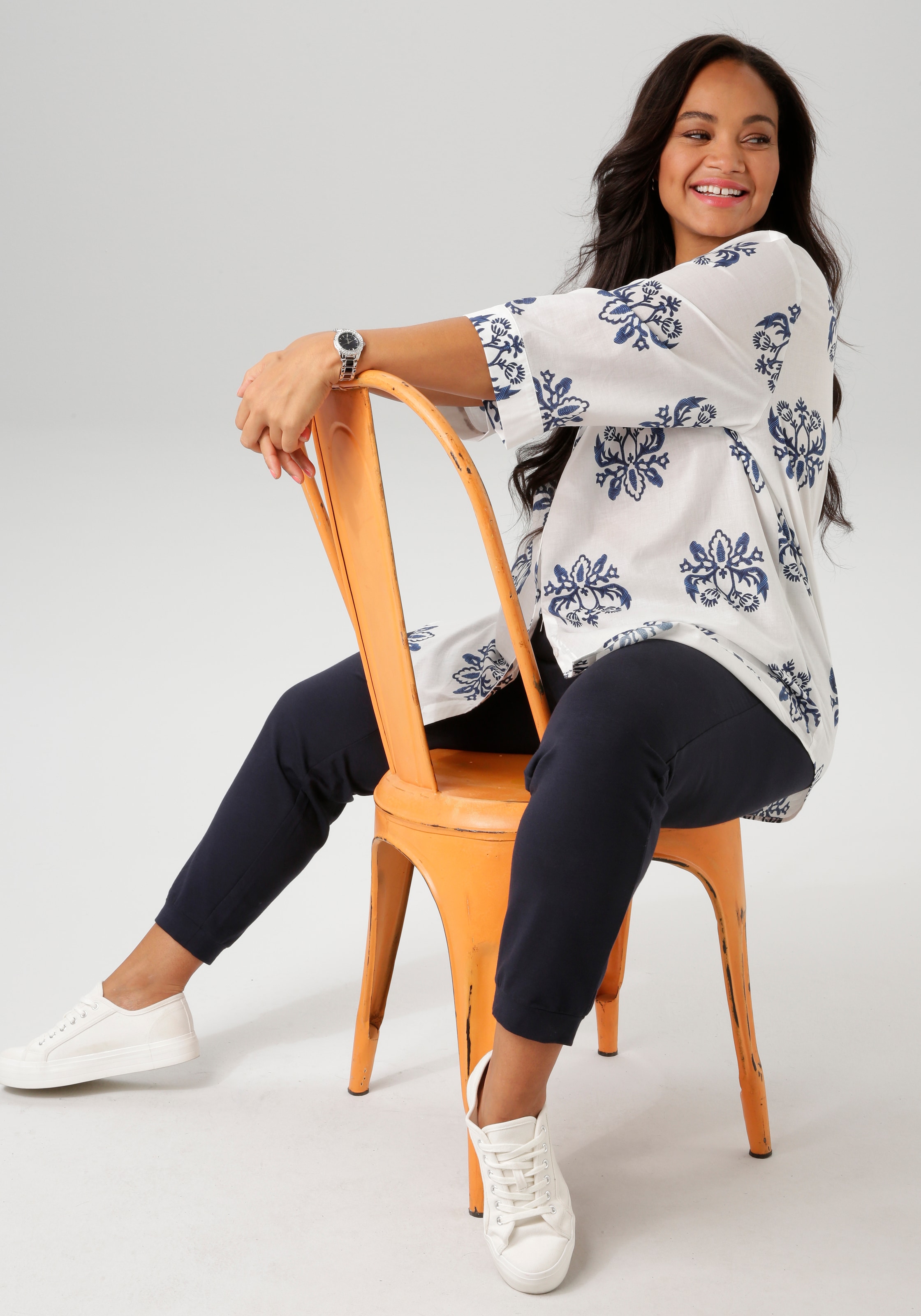 Aniston PLUS Longbluse , mit Ornamenten bedruckt - jedes Teil ein Unikat