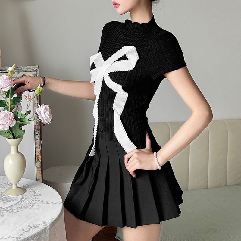 Sugarcoat - T-shirt met korte mouwen en geribbelde hals en strikapplicatie