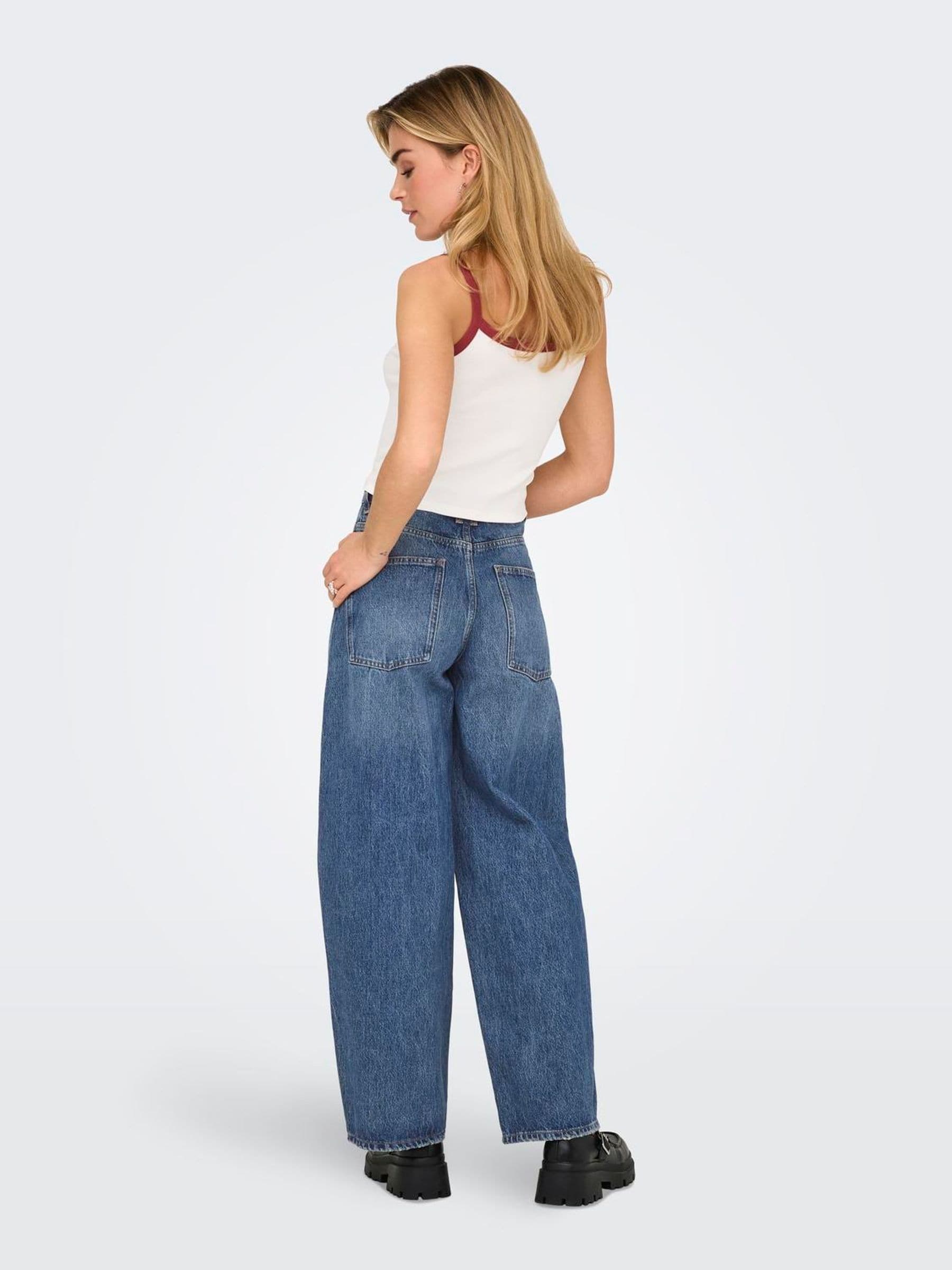 ONLY High Waisted Barrel Leg Jeans