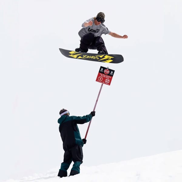 Planche de snowboard JONES MOUNTAIN TWIN