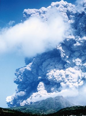 Mountains of Fire: The Secret Lives of Volcanoes (Hardback)