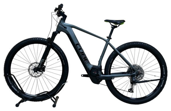 Produit reconditionné . Cube Reaction Hybrid Pro 500 SHIMANO 2022 . VTT électrique . Cube . très bon état