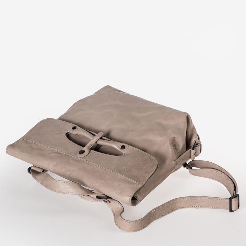 Aunts & Uncles Grandma's Luxury Club Backpack / Shoulderbag Mrs. Mince Pie Vintage Khaki