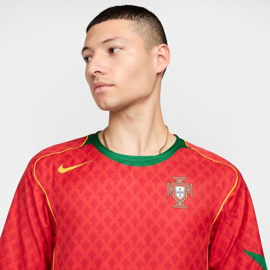 Portugal Maillot Domicile EURO 2004 Reissue