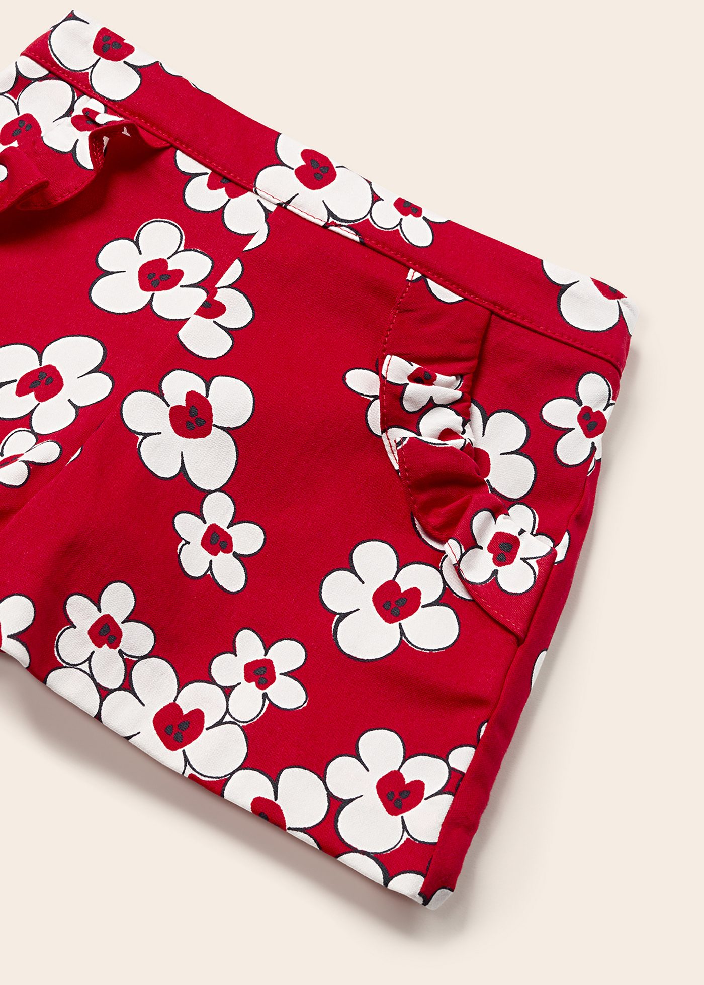 Conjunto de duas peças com shorts de cetim de algodão para bebê