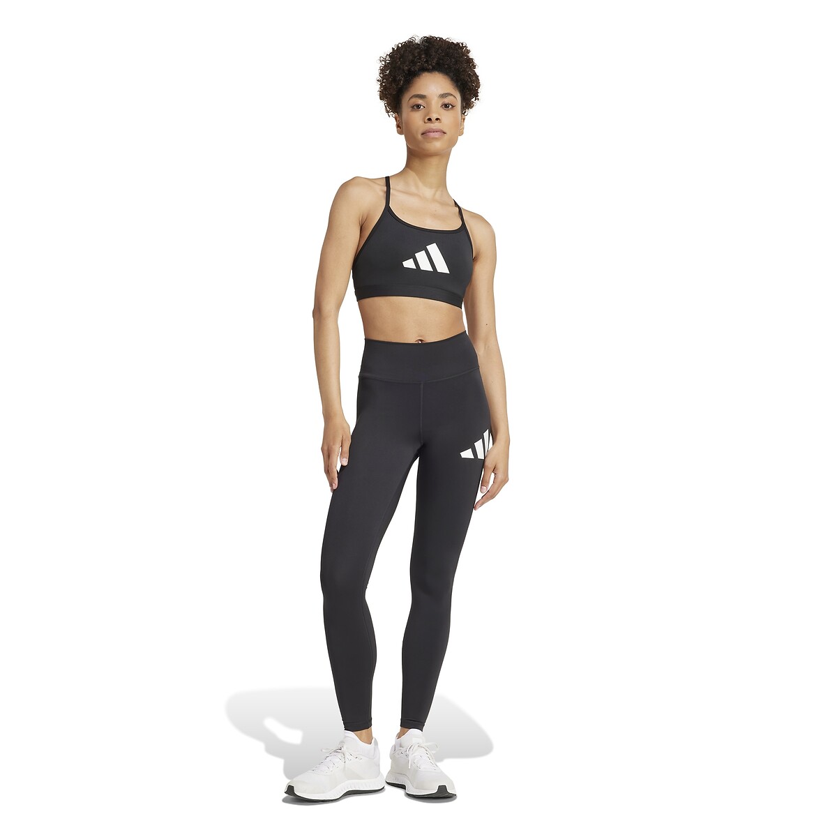 adidas Performance<br>Busto esportivo Train Essentials Logo