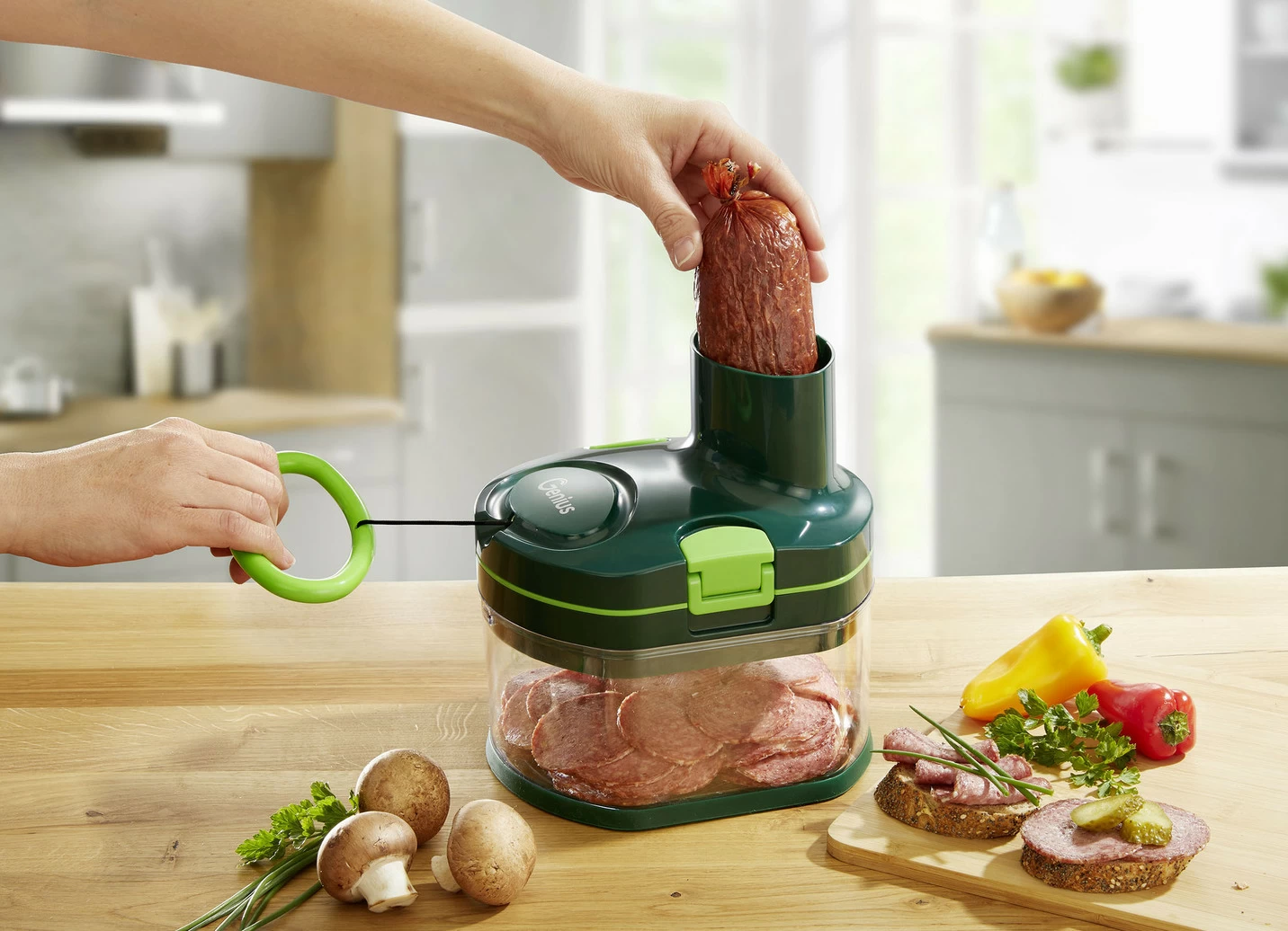 Genius Nicer Dicer Pegasus zum Reiben und Schneiden ganz ohne Strom