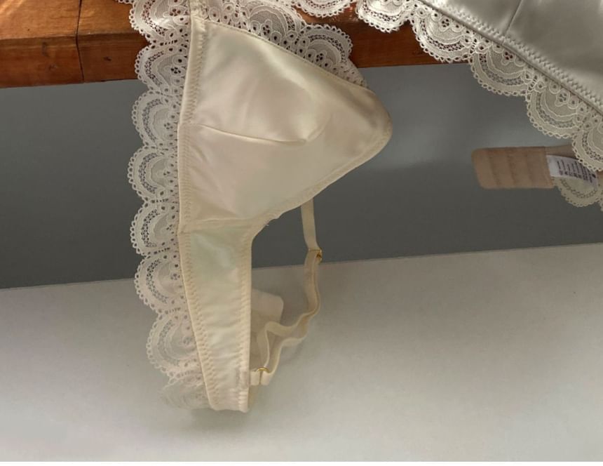 Sundewea - Bralette met effen kanten paneel en satijnen details