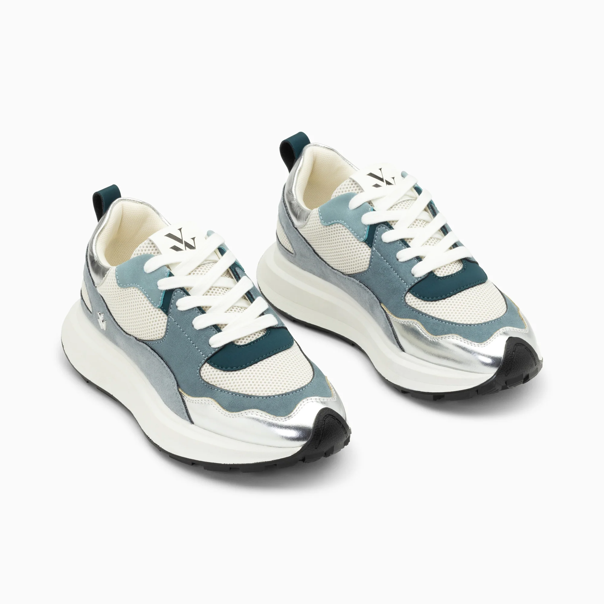 Sneakers-Baskets Alice bleu et argent à semelle oversize