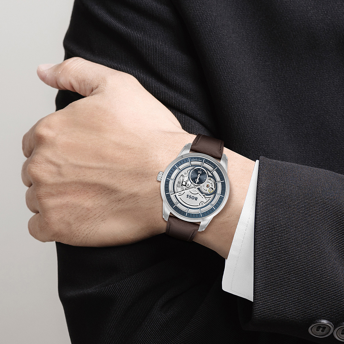 Montre Boss homme automatique acier bracelet cuir marron